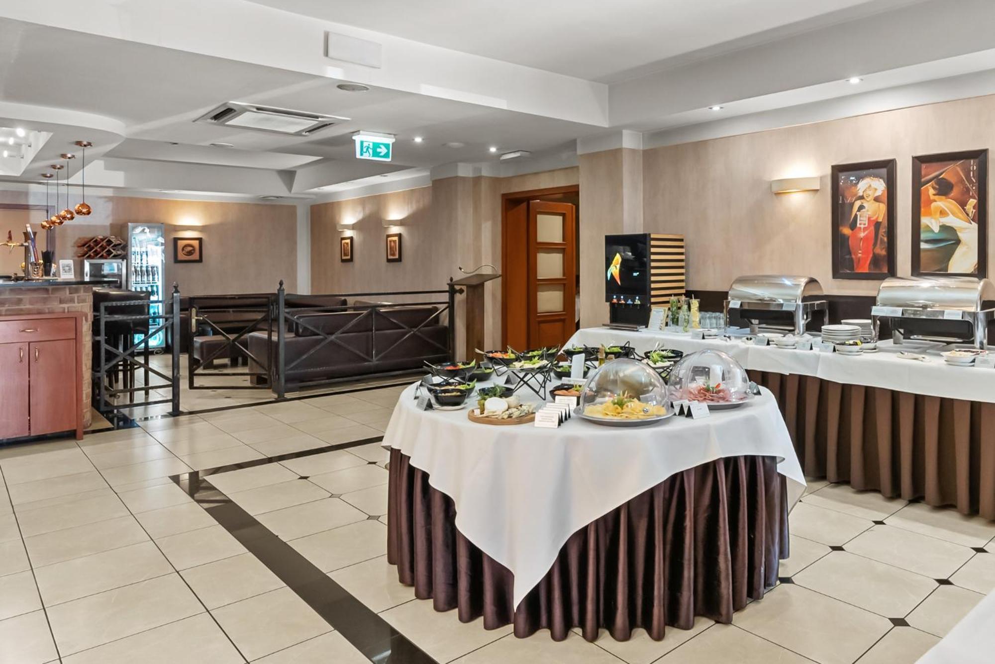 Hotel Diament Vacanza Katowice - Siemianowice Siemianowice Śląskie المظهر الخارجي الصورة