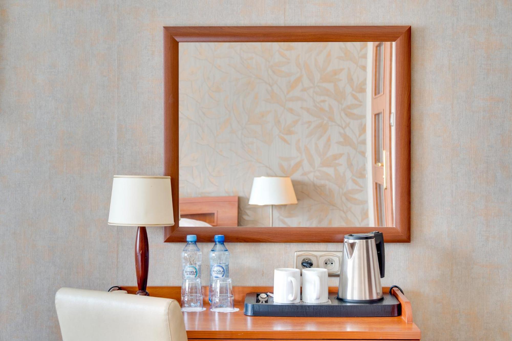 Hotel Diament Vacanza Katowice - Siemianowice Siemianowice Śląskie المظهر الخارجي الصورة